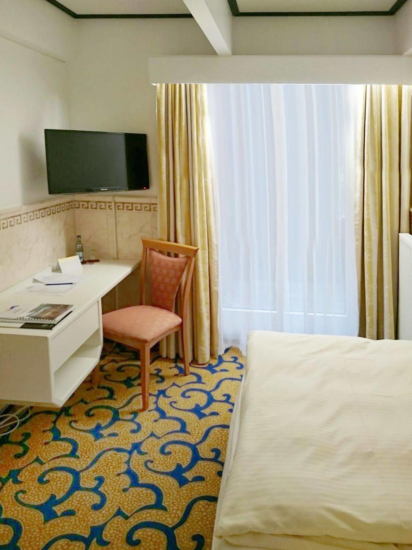 Seehotel Am Tankumsee Isenbüttel Dış mekan fotoğraf